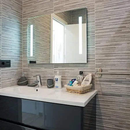Apartamento Estudio Loft En Can6 Málaga
